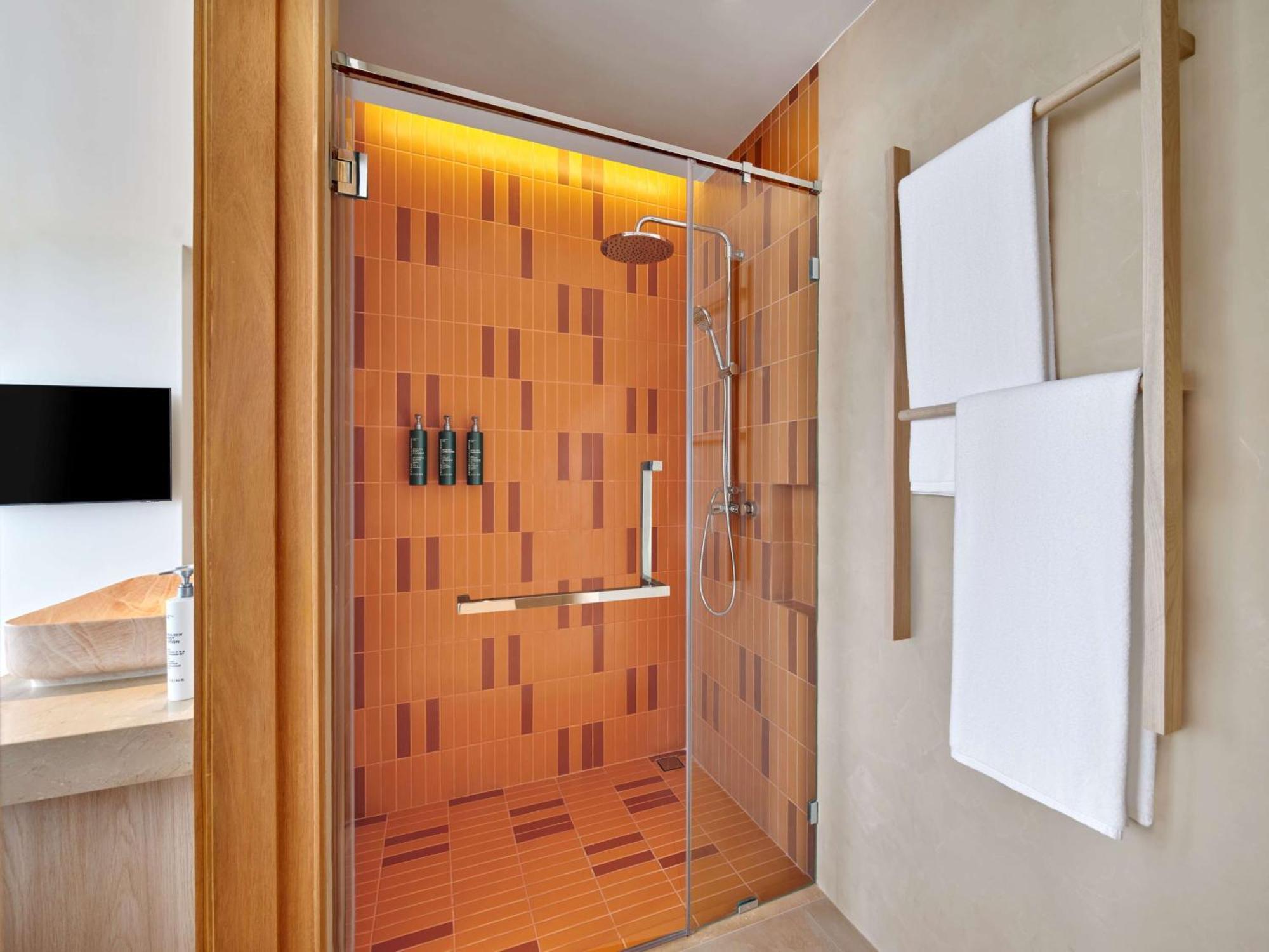 Hilton Garden Inn Районг Екстериор снимка