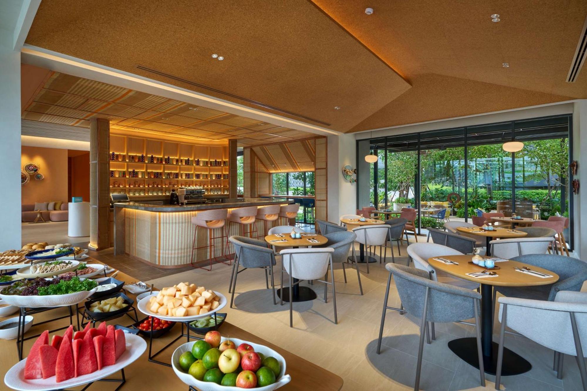 Hilton Garden Inn Районг Екстериор снимка