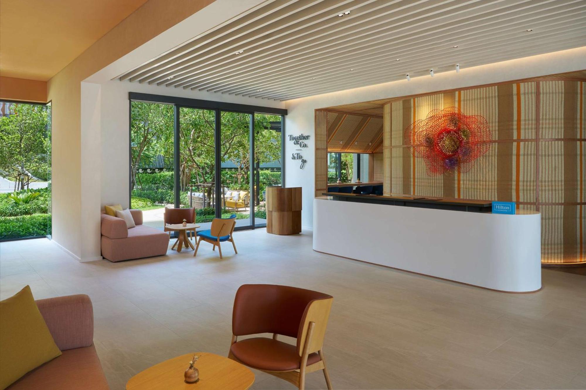 Hilton Garden Inn Районг Екстериор снимка